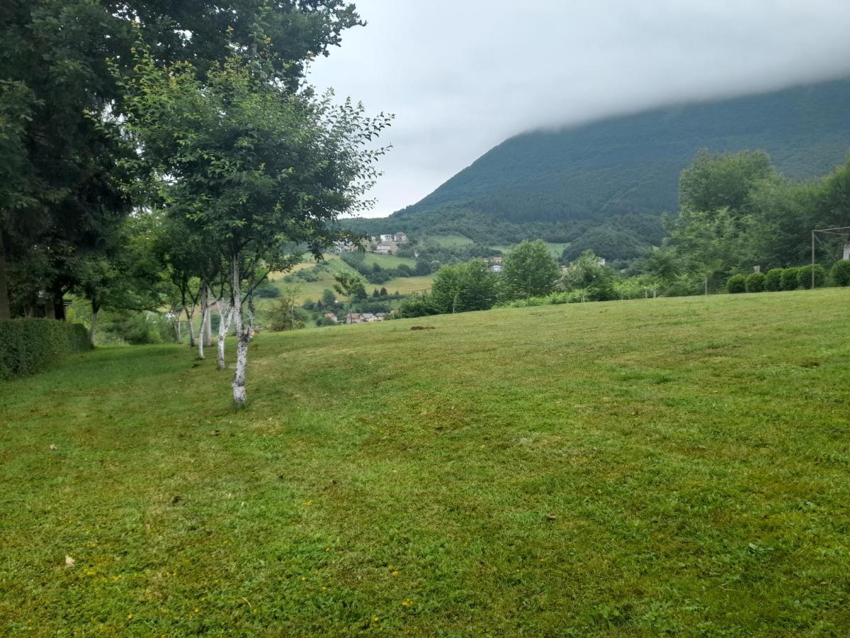 Usivak For Quiet Near Sarajevo#travellerawards2025 别墅 *